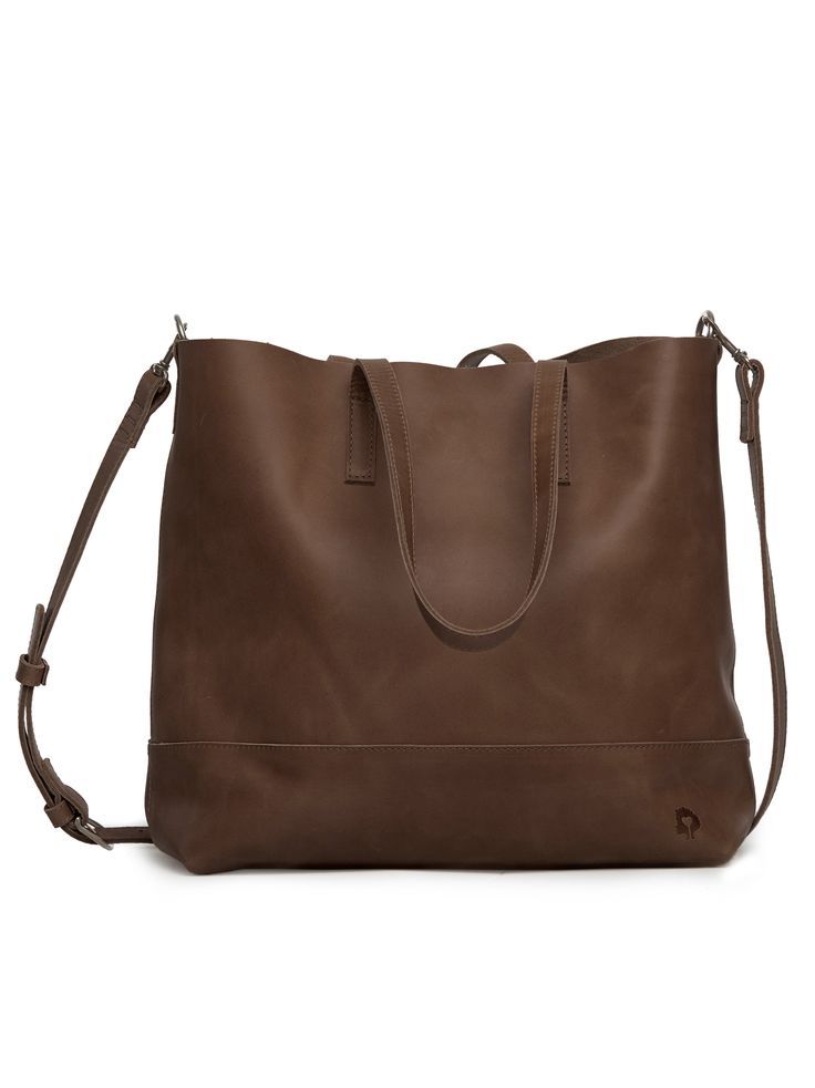The Allure of Average Handbag Brands: Finding Beauty in Simplicity